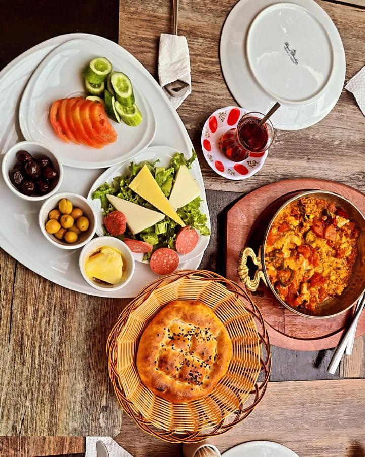 Istanbul Boutique Hotel Patong Luaran gambar
