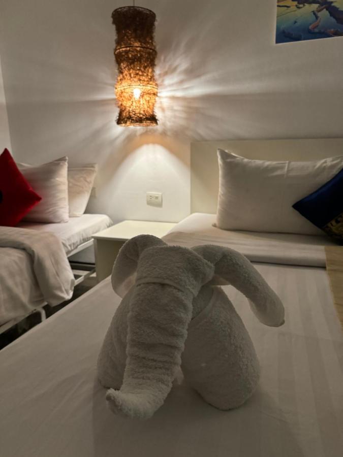 Istanbul Boutique Hotel Patong Luaran gambar