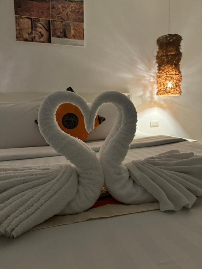 Istanbul Boutique Hotel Patong Luaran gambar